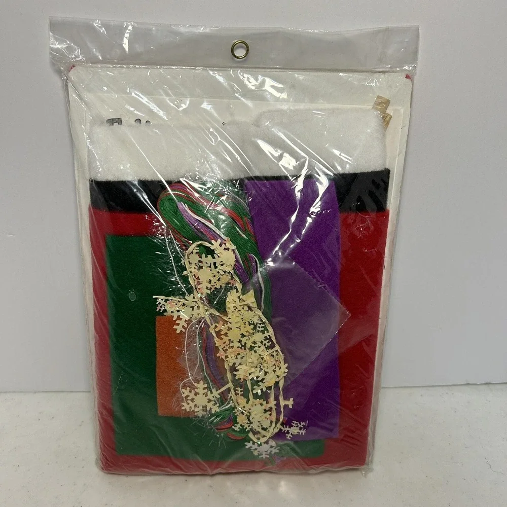 Dimensions Feltworks Snowflake‎ Flight Kit 8108